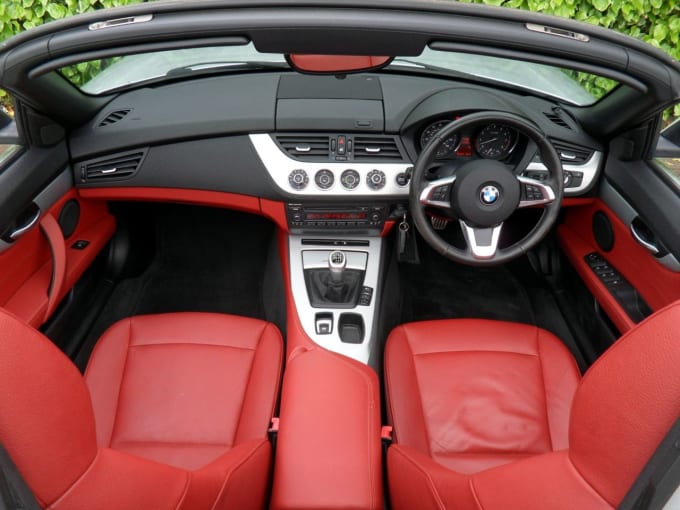 2025 BMW Z4