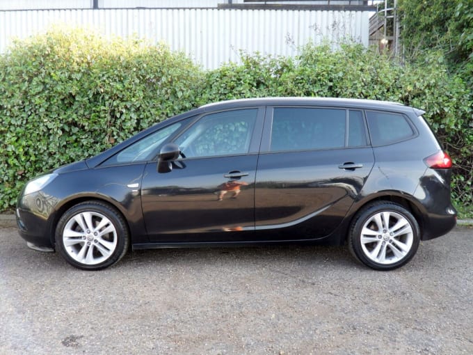 2025 Vauxhall Zafira Tourer