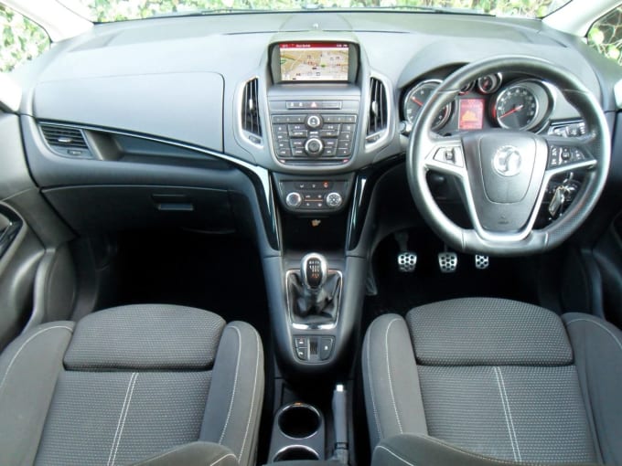 2025 Vauxhall Zafira Tourer