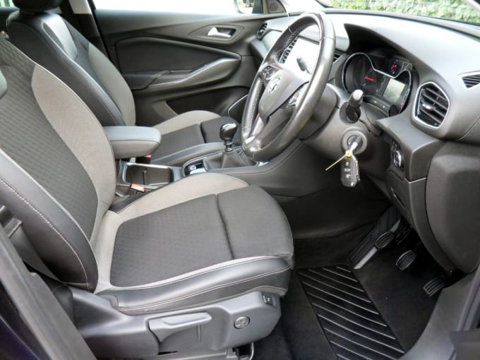 2025 Vauxhall Grandland X