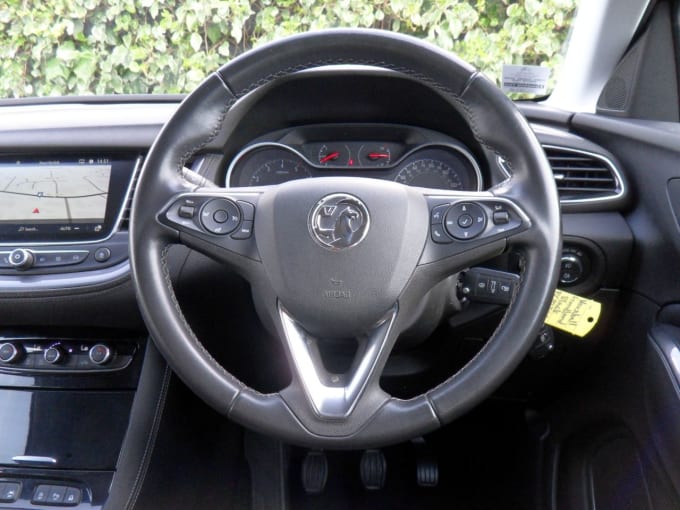 2025 Vauxhall Grandland X