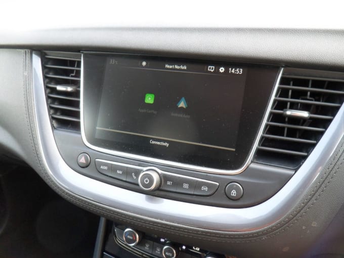 2025 Vauxhall Grandland X