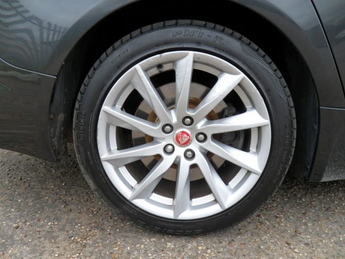 2025 Jaguar Xf
