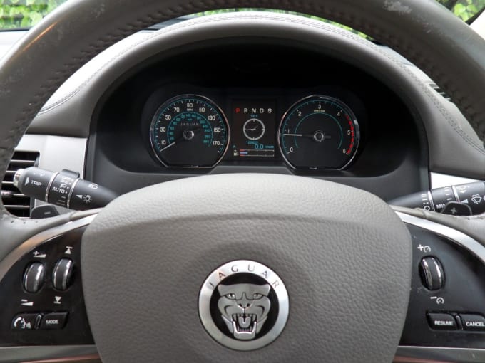 2025 Jaguar Xf