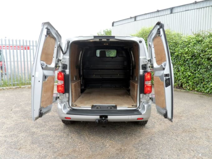 2025 Toyota Proace