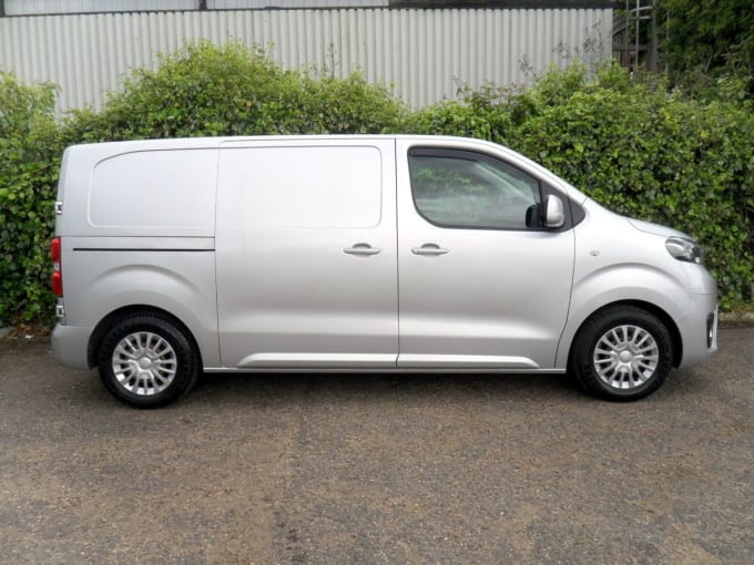 2025 Toyota Proace
