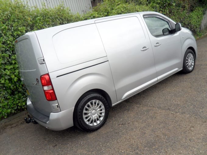 2025 Toyota Proace