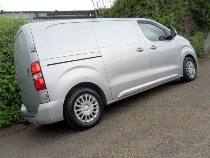 2025 Toyota Proace