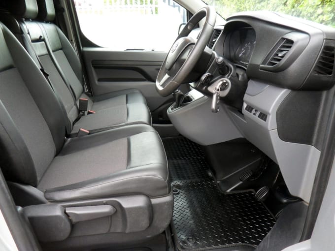 2025 Toyota Proace