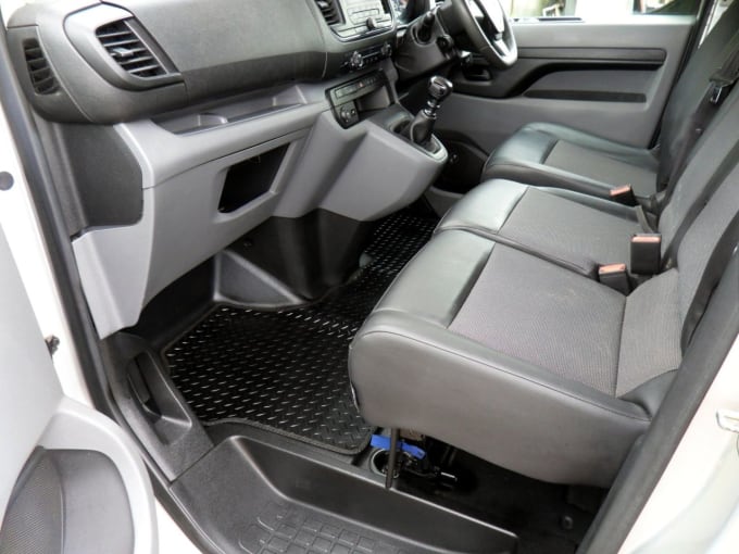 2025 Toyota Proace