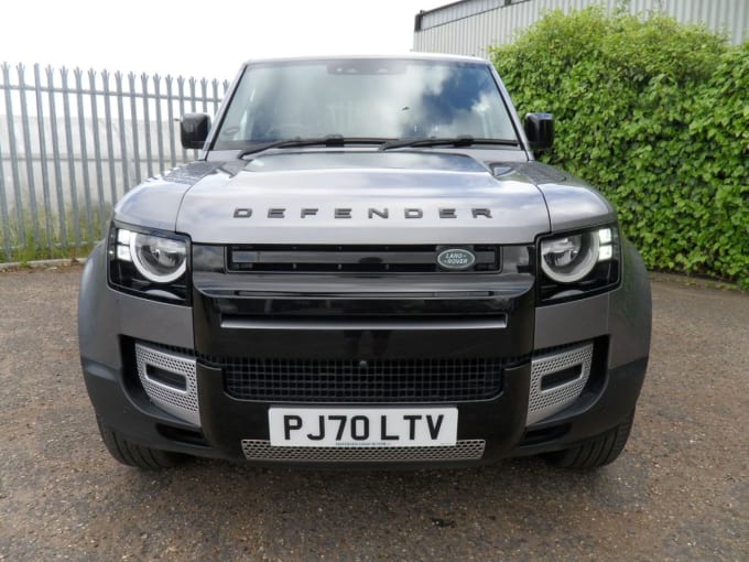 2025 Land Rover Defender 110