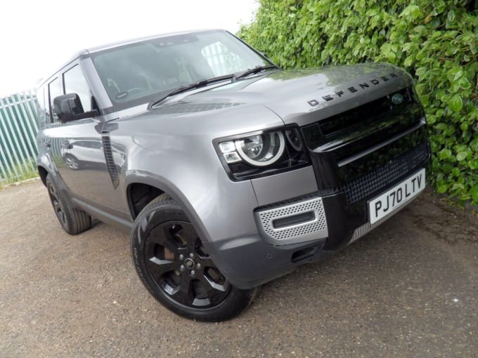 2025 Land Rover Defender 110