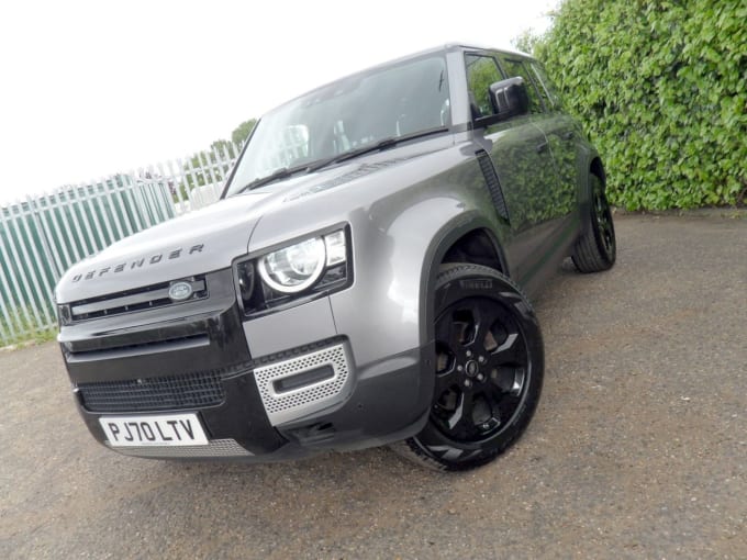 2025 Land Rover Defender 110