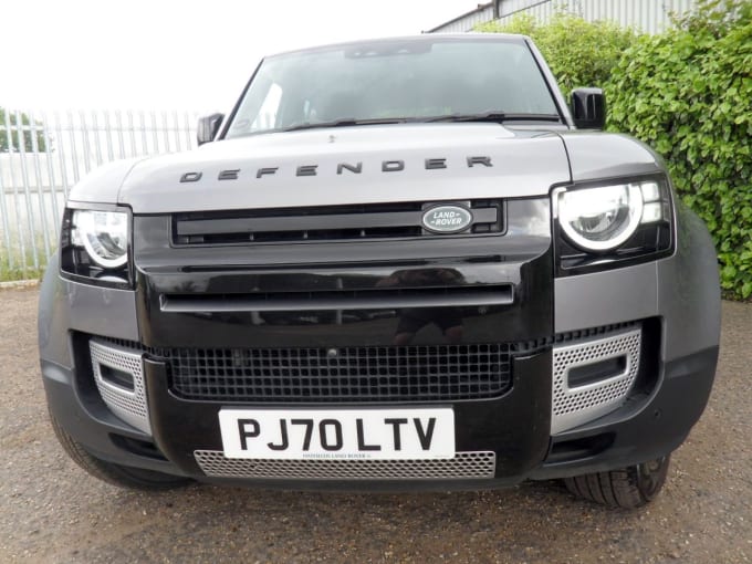 2025 Land Rover Defender 110