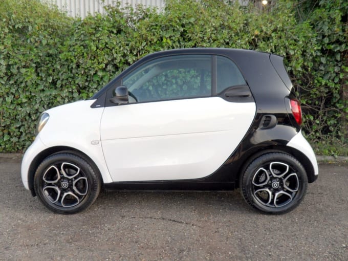 2025 Smart Fortwo