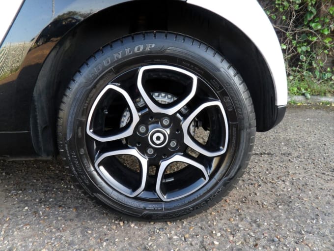 2025 Smart Fortwo