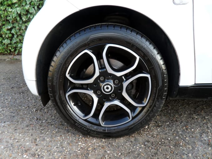 2025 Smart Fortwo
