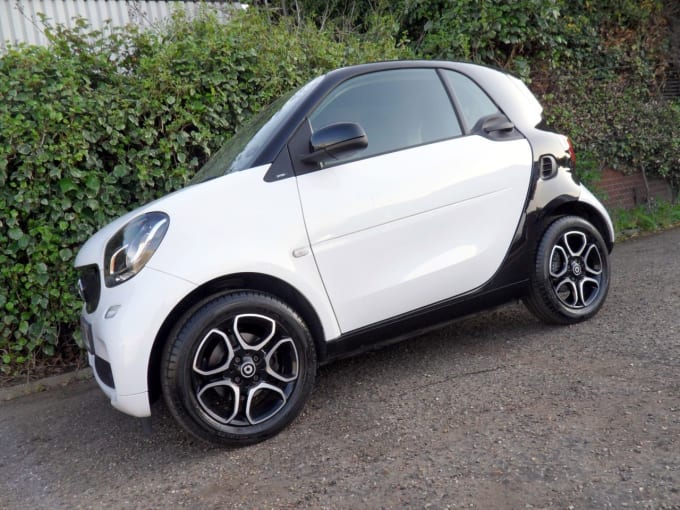 2025 Smart Fortwo
