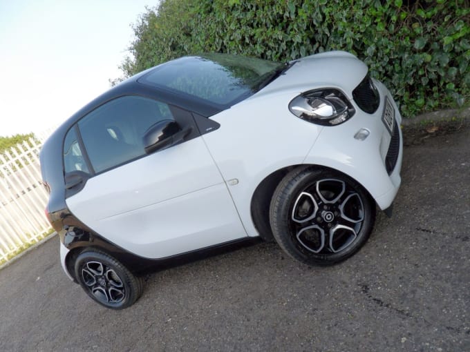2025 Smart Fortwo