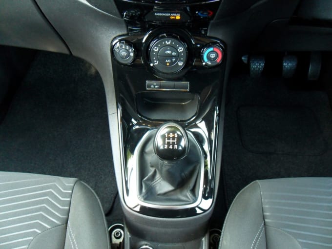2025 Ford Fiesta