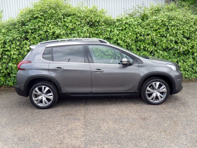 2025 Peugeot 2008