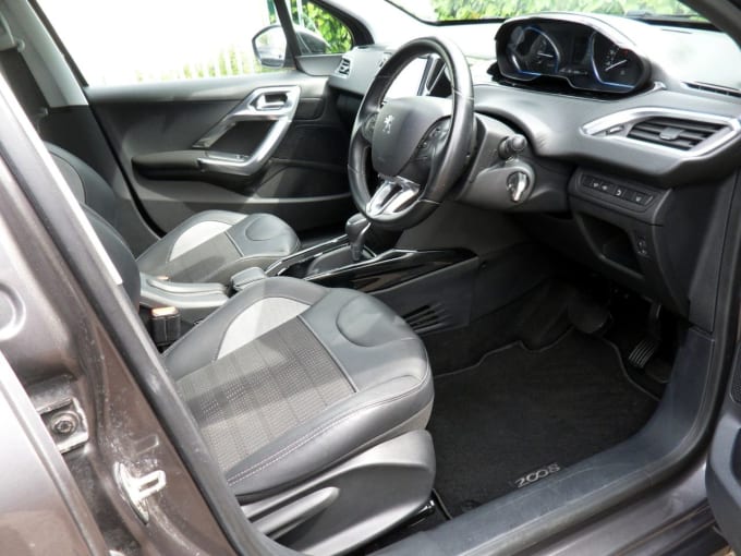 2025 Peugeot 2008