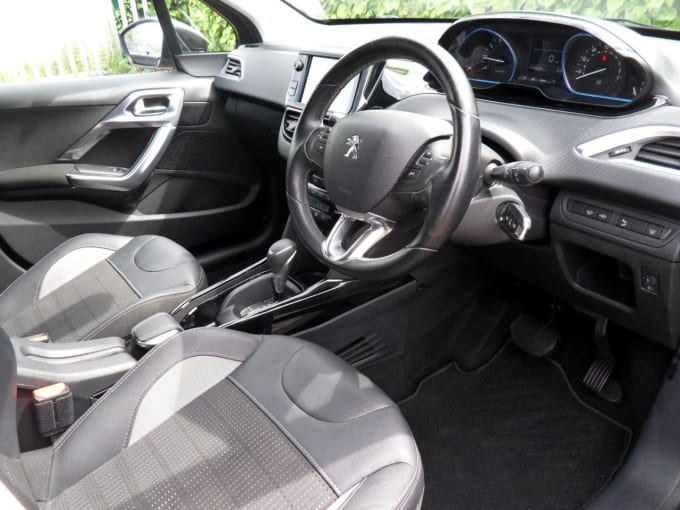 2025 Peugeot 2008