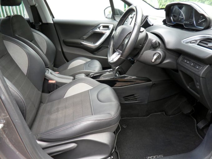 2025 Peugeot 2008
