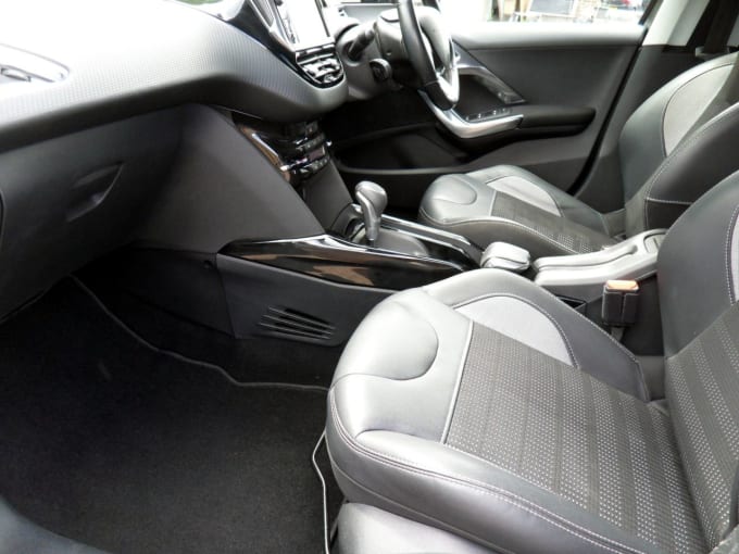 2025 Peugeot 2008