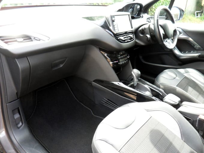 2025 Peugeot 2008