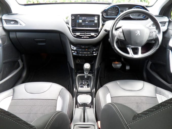 2025 Peugeot 2008