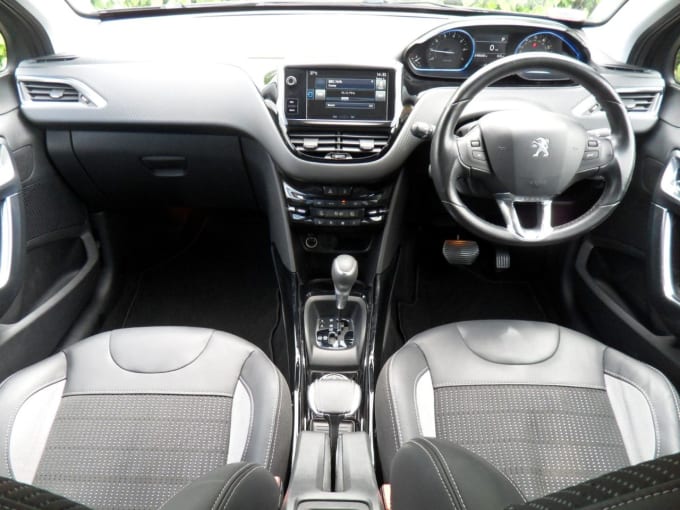 2025 Peugeot 2008