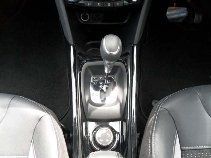 2025 Peugeot 2008