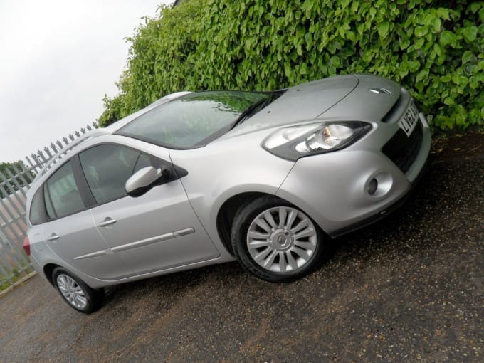 2025 Renault Clio