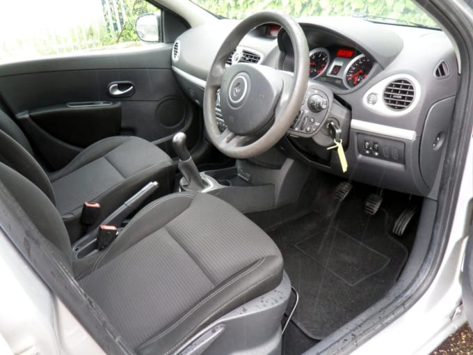 2025 Renault Clio