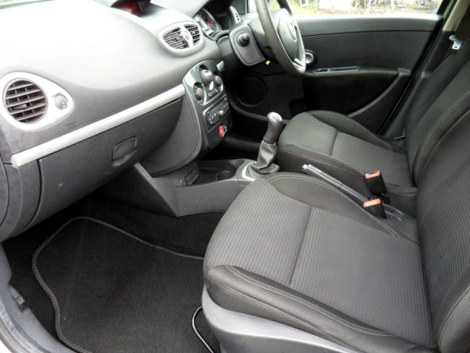 2025 Renault Clio