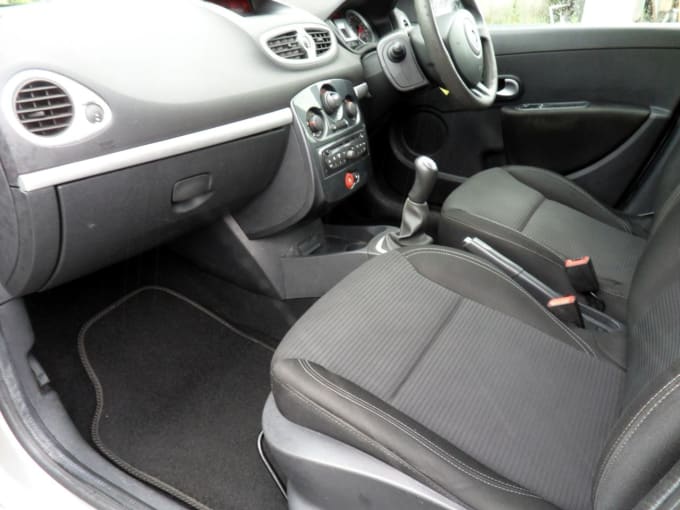 2025 Renault Clio