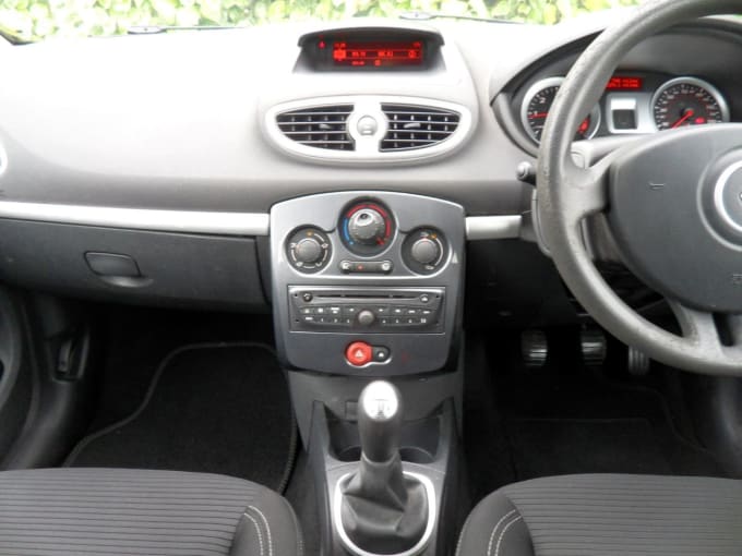 2025 Renault Clio
