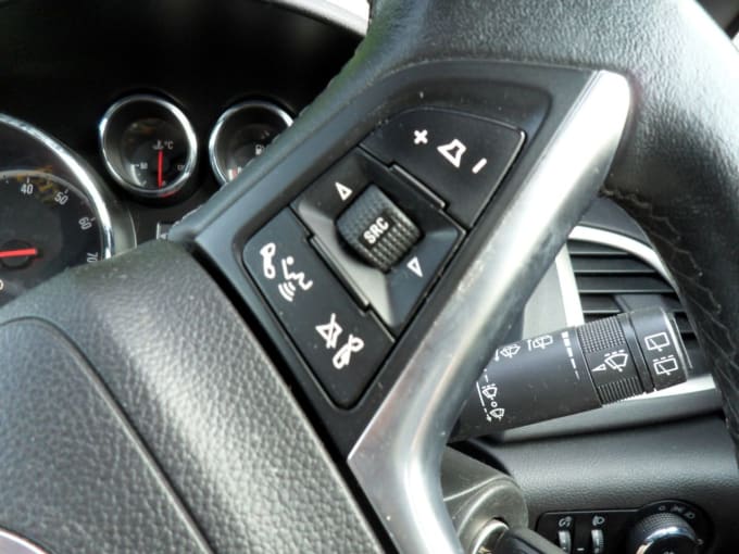 2025 Vauxhall Astra
