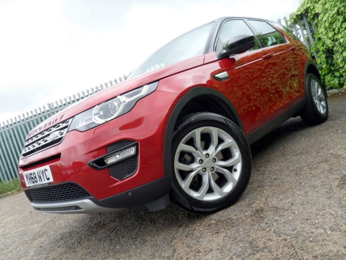 2025 Land Rover Discovery Sport