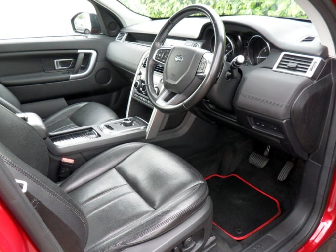 2025 Land Rover Discovery Sport