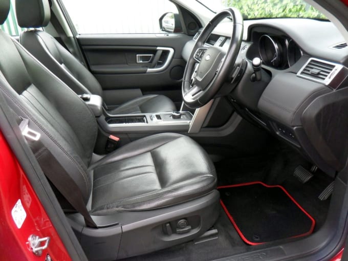 2025 Land Rover Discovery Sport