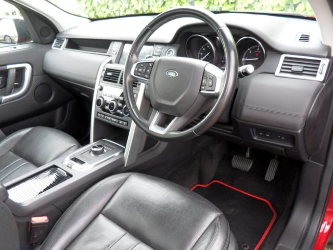 2025 Land Rover Discovery Sport