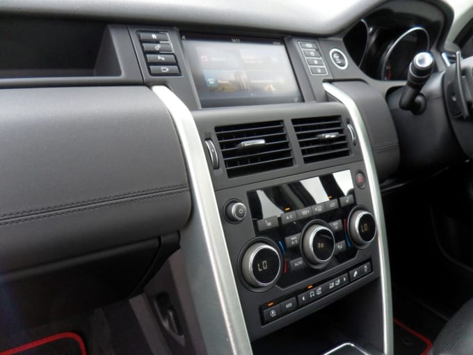2025 Land Rover Discovery Sport