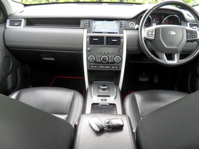 2025 Land Rover Discovery Sport