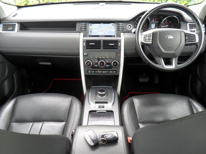 2025 Land Rover Discovery Sport