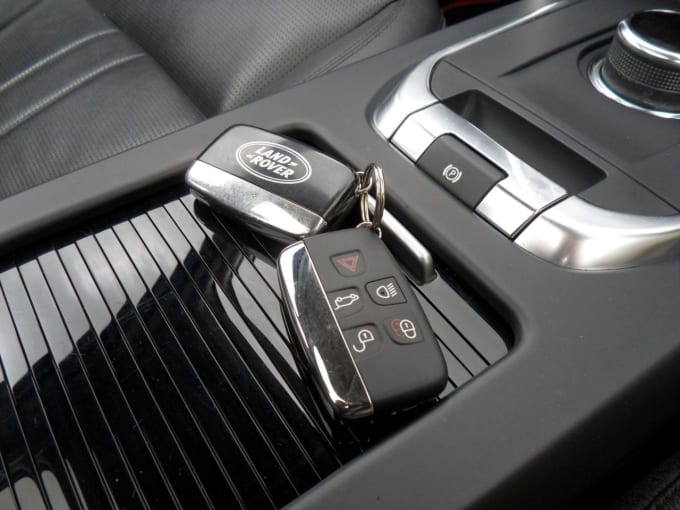 2025 Land Rover Discovery Sport