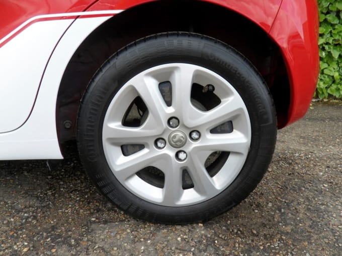 2025 Vauxhall Viva