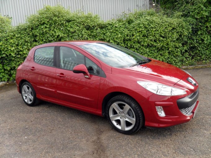 2025 Peugeot 308