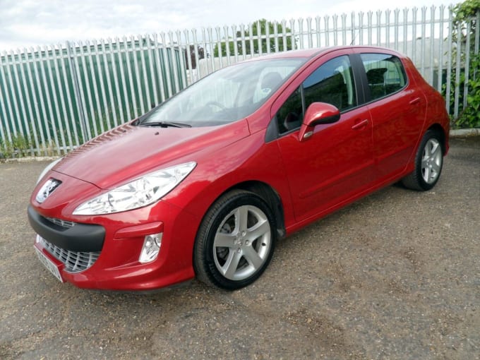 2025 Peugeot 308